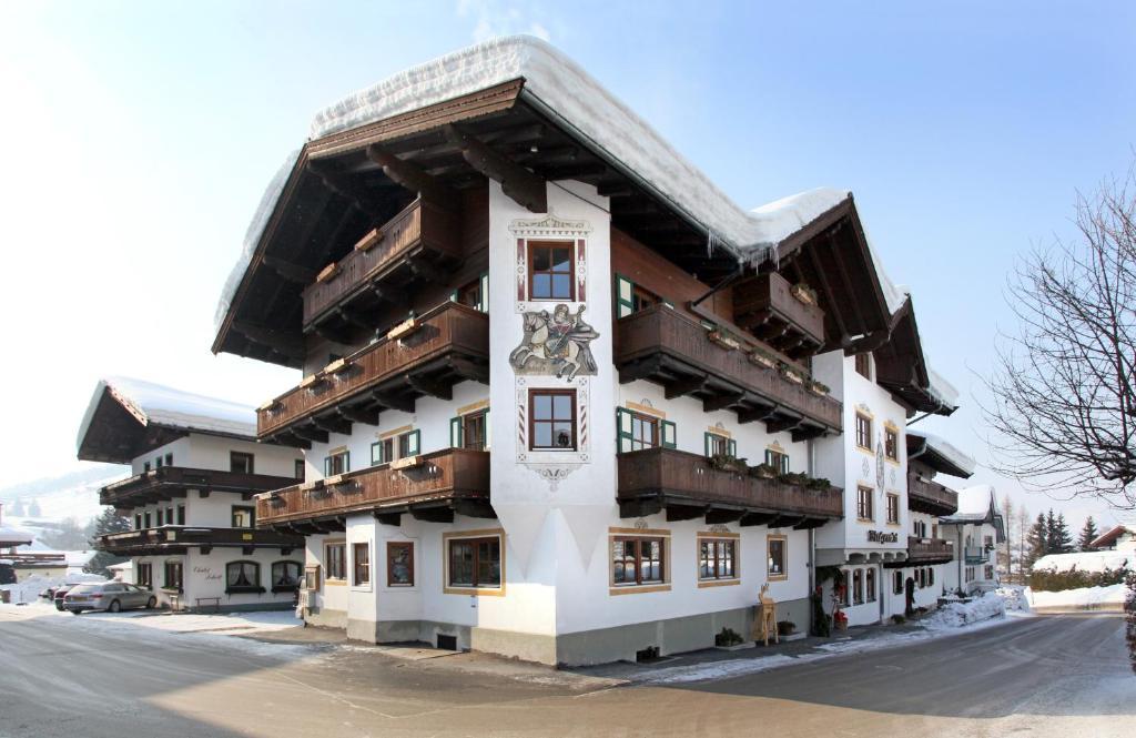 Hotel Kirchenwirt Кірхберг Екстер'єр фото